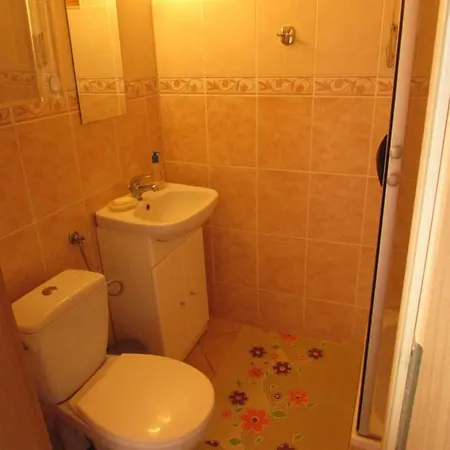 Holiday home Modrzewiowy Domek